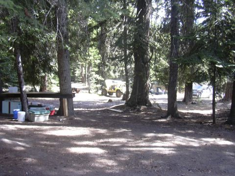 1991 Ford Bronco - it was very hot at camp