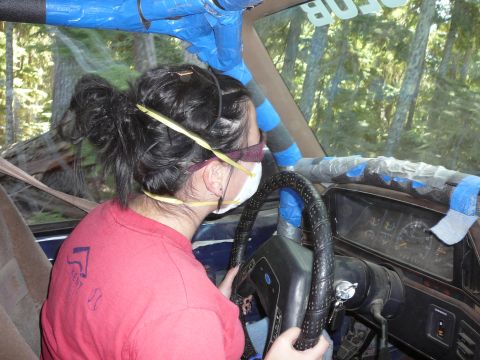 1991 Ford Bronco - They don't call it Dustbowl Fest for nothing.