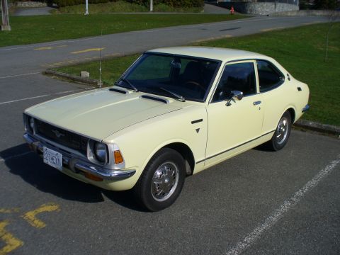 1971 Toyota Corolla - L Front