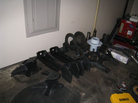 1996 Ford Bronco - from a junkyard 80s ttb f250: leaf springs, REAR HANGERs, shock mounts. front shackle mount from FSB member.