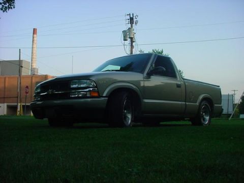 2003 Chevrolet S10 photo