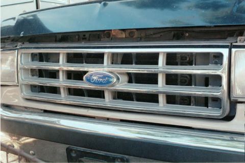 1988 Ford Bronco - grill and hood