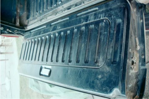 1988 Ford Bronco - tailgate inside