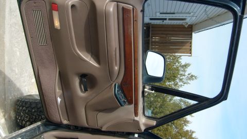 1995 Ford C-150 (Centurion Conversions)