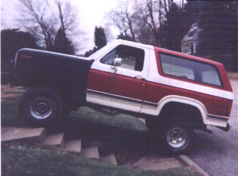 1982 Ford Bronco - Up stairs