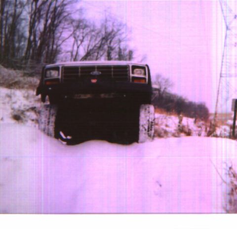 1982 Ford Bronco - A little snow anyone?
