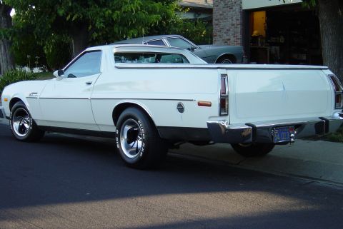 1975 Ford Ranchero photo