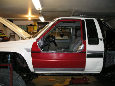 1986 Toyota Hilux - test fit