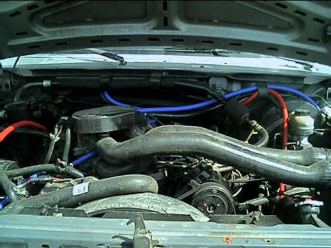 1989 Ford Bronco - engine shot 4-20-03