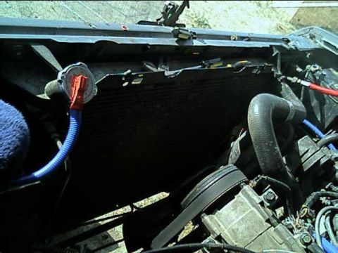 1989 Ford Bronco - radiator