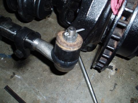 1980 Ford Bronco - Added .25" thick warsher on top so that the shank of the tie-rod would seat properly.