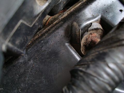 2002 Lincoln Town Car - seal
