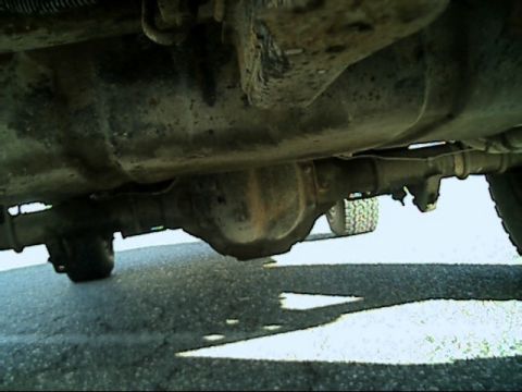 1989 Ford Bronco - Rear axle shot