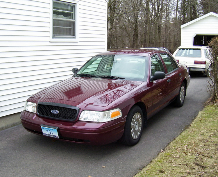 2004 Ford Crown Victoria “Big Red”