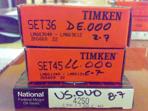 1995 Ford F-150 - Timken SET36 and SET45 bearings are shown alongside a National Federal-Mogul Oil Seals package.
