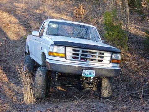 1983 Ford Bronco - Built from frame up, 1980 F-350 cab, 1992 F-150 body, 1979 Bronco D44, 1983 Bronco 9", 1974 Torino 351W, 1983 Bronco C6.....