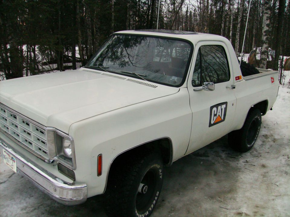 1977 Chevrolet Blazer “Cats Rule!!!”