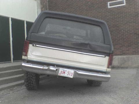 1985 Ford Bronco photo