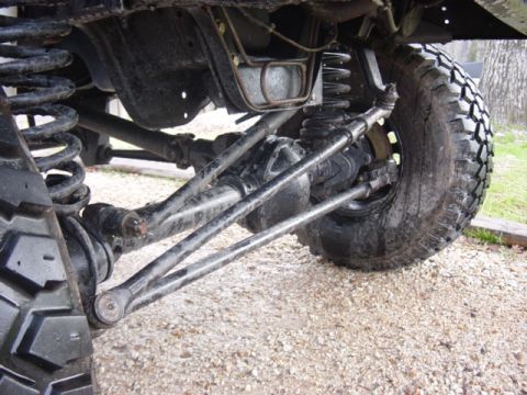 1983 Ford Bronco - Front end shot