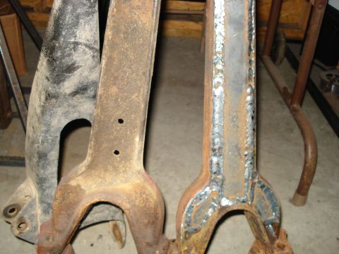 1995 Ford Bronco - stock arm vs. plated arm