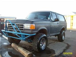 1990 Ford Bronco photo