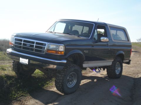 1993 Ford Bronco - This 1993 Ford Bronco is equipped with a lifted suspension and large off-road tires.