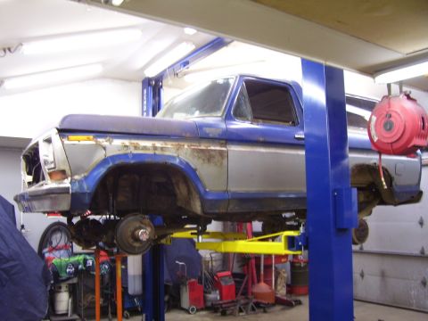 1978 Ford Bronco - under the knife