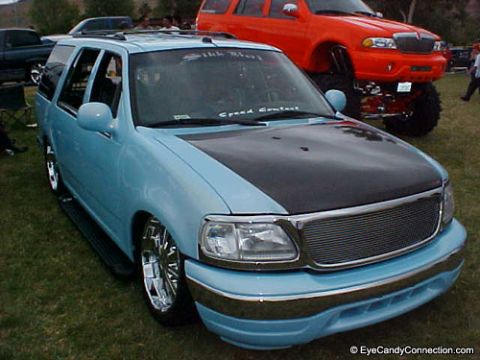 2000 Ford Expedition photo