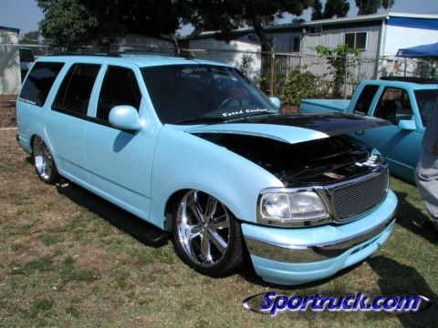 2000 Ford Expedition photo