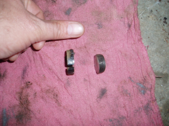 This is how much was trimed from the F350 steering lower tie-rod and sleeve. About 3/8"