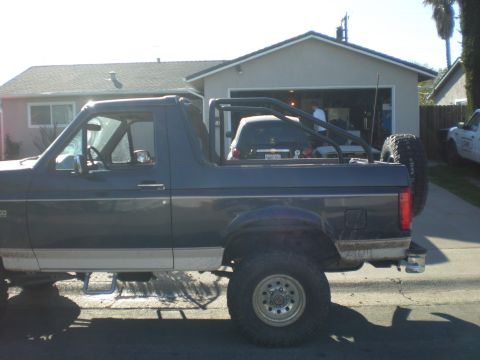 1993 Ford Bronco photo