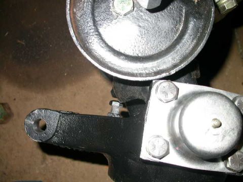 1990 Ford Bronco - Got just a touch of interference between the knuckle at near full lock and the lower coil cup. Mounting the cup 1/8" or so inboard would ha…