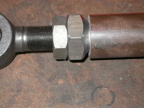 1990 Ford Bronco - Cut tube end with tube adapter seated.