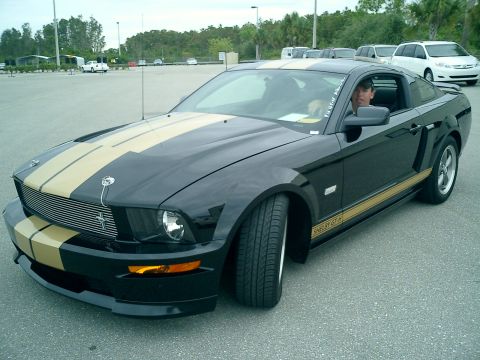 2006 Ford Mustang photo