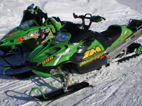 2004 Arctic Cat Mountain Cat 900 159 photo