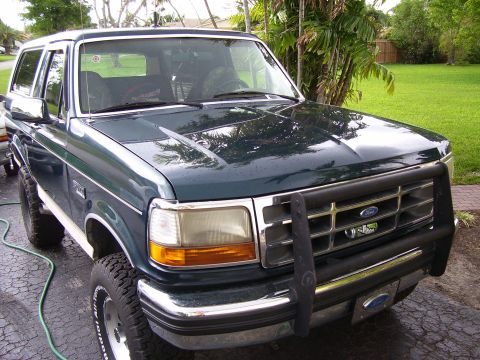 1993 Ford Bronco photo