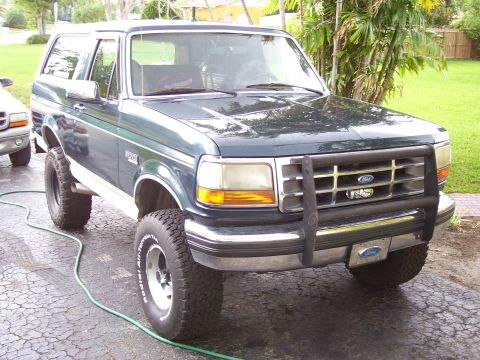 1993 Ford Bronco photo
