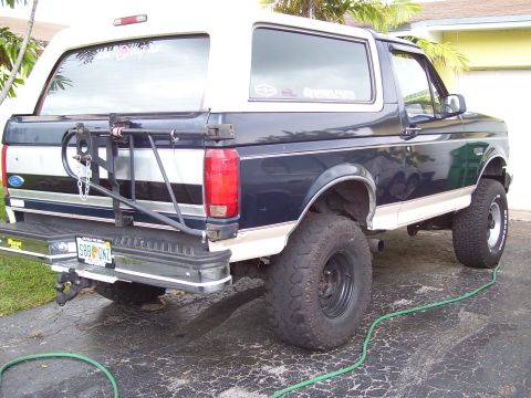 1993 Ford Bronco photo