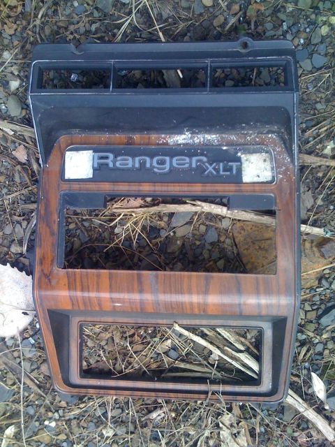 1984 Ford F-250 - Ranger XLT radio bezel