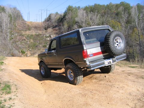 1989 Ford Bronco - This 1989 Ford Bronco is navigating an off-road trail.