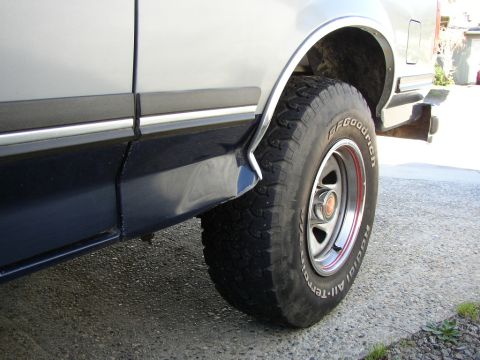 1989 Ford Bronco - What happens when you drive over an 18" sewer manhole thats been unseated.