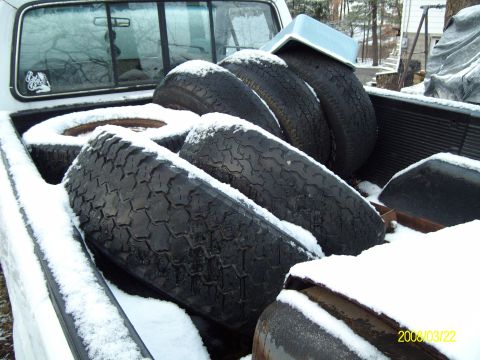 1988 Ford Bronco - Set of 3 good aluminum rims (with rivits) and wagon/spoke style. Different style tires and sizes.