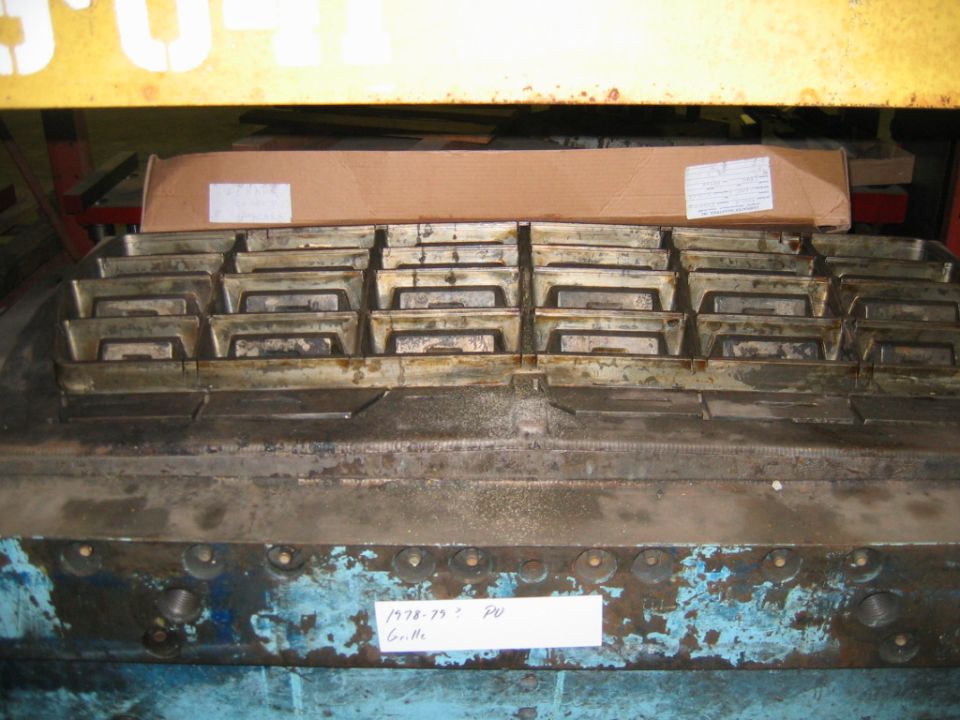 Grille part with rectangular openings, labeled "1978-79: PU Grille"