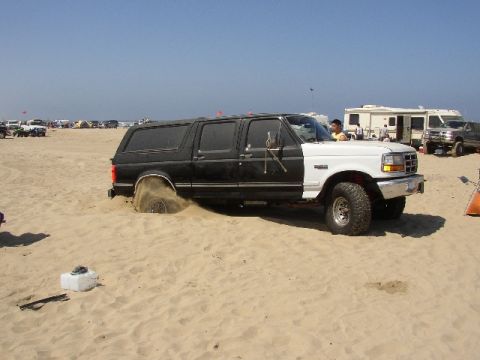 1989 Ford Bronco - Raf stuck in the Centurion