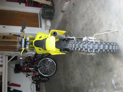 2001 Suzuki RM250 photo