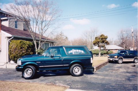 1994 Ford Bronco - Shiny
