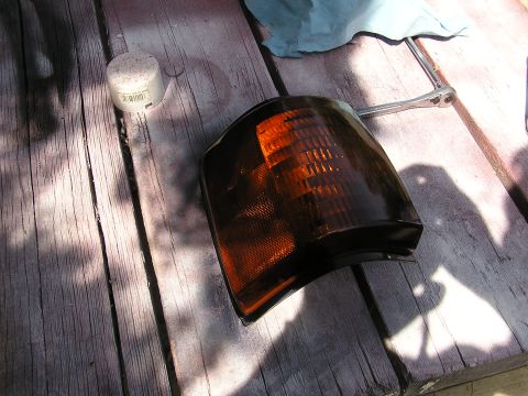 1988 Ford F-250 - poor picture of the corner light with 1 coat of Nite Shades on it.