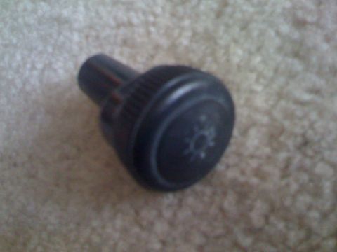 1984 Ford F-250 - 92/96 Headlight switch knob