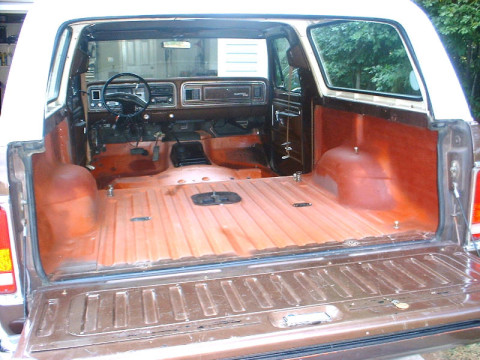 1978 Ford Bronco - After carpet glue removal. Minor sanding and primer.