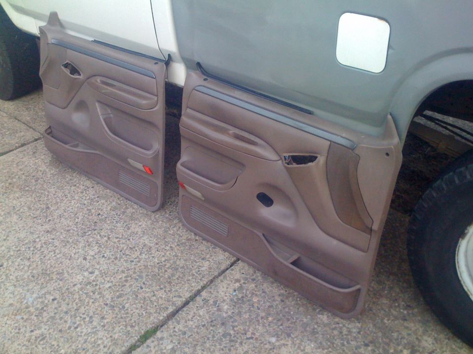 92/96 Mocha door panels